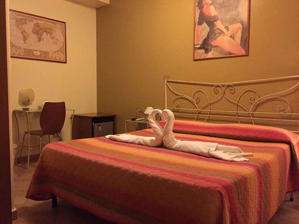 B&B Epos Acitrezza Екстериор снимка